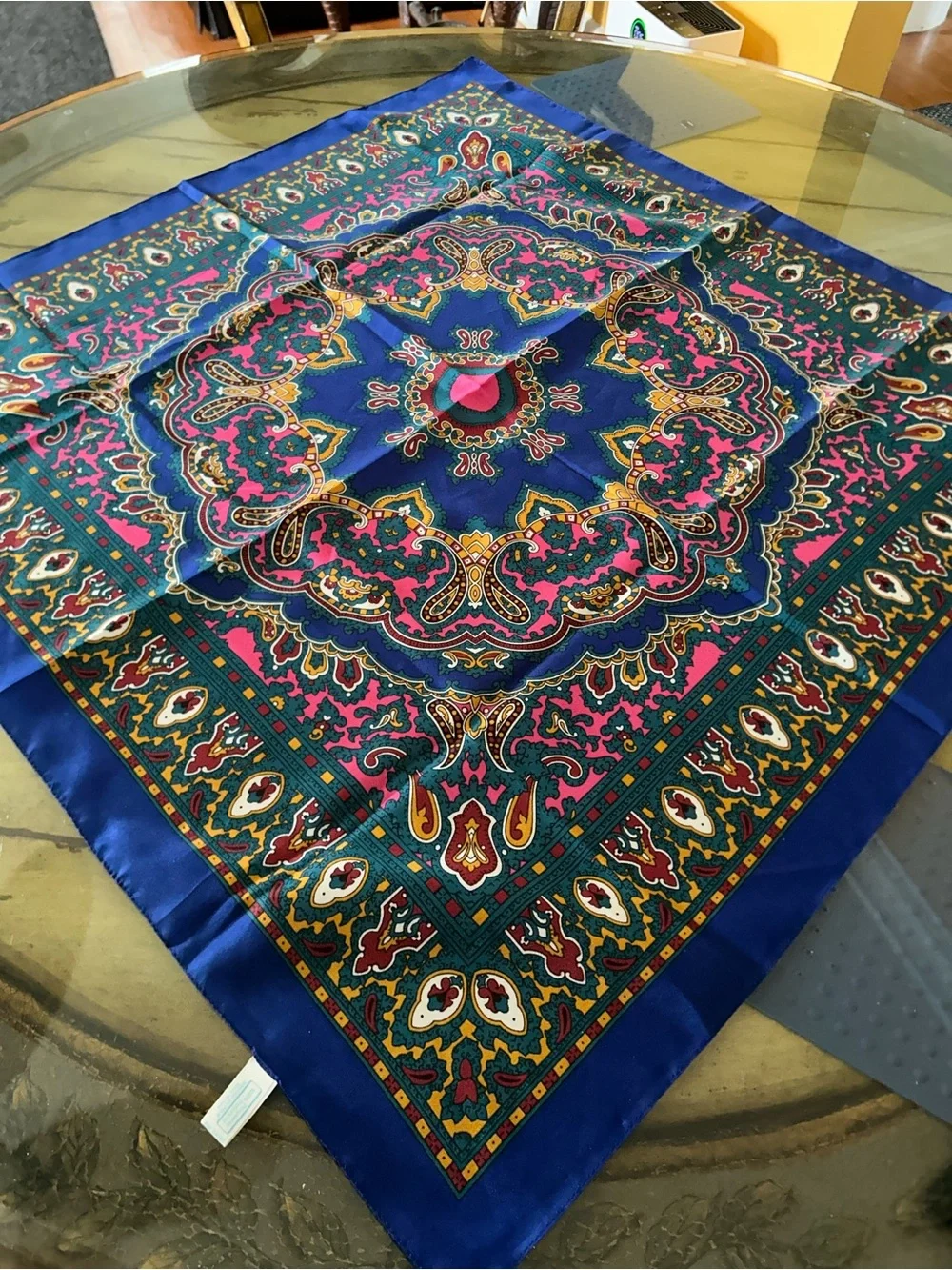 Blue Multicolor Paisley Silk 🧣 Scarf 30“ x 30“ made in Italy